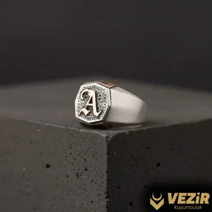 Sade Gravür Desen Gümüş Yüzük