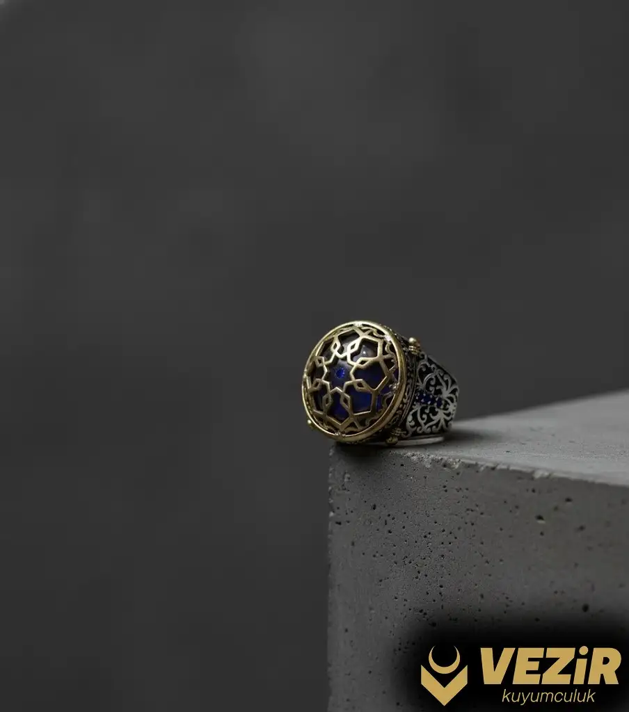 Mavi Taşlı Kafesli Gümüş Yüzük